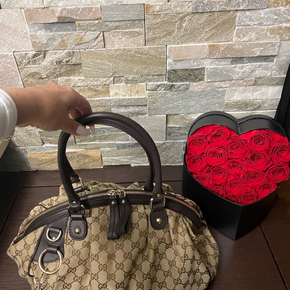 100% authentic Gucci Sukey canvas Crossbody bag‼️‼️‼️PRICE DROP ‼️‼️‼️ - Picture 7 of 7